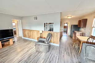 2707 Ridge Ave, Rockford, IL 61103 - Photo 8