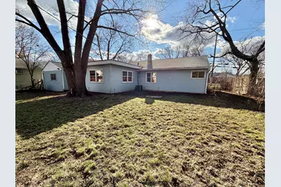 2707 Ridge Avenue, Rockford, IL 61103 - Photo 2