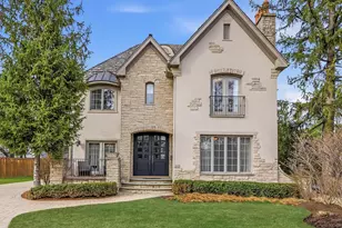 117 W North St, Hinsdale, IL 60521 - Photo 1