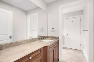 117 W North St, Hinsdale, IL 60521 - Photo 24