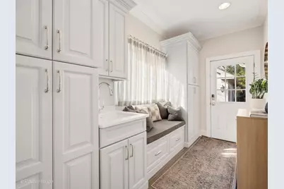 117 W North Street, Hinsdale, IL 60521 - Photo 16