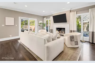 117 W North Street, Hinsdale, IL 60521 - Photo 8