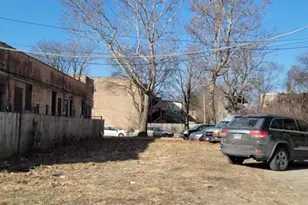 6051 S St Lawrence Ave, Chicago, IL 60637 - Photo 2