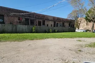 6051 S St Lawrence Ave, Chicago, IL 60637 - Photo 1