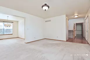 161 Wedgeport Ct, Romeoville, IL 60446 - Photo 4