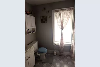 220 N East Street, Earlville, IL 60518 - Photo 6