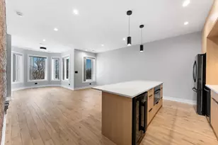 7724 N Eastlake Terrace, Chicago, IL 60626 - Photo 2