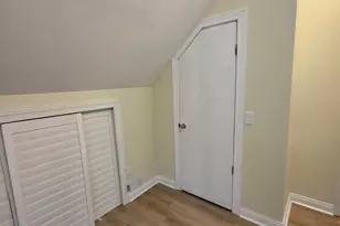 10548 S Ave J, Chicago, IL 60617 - Photo 16