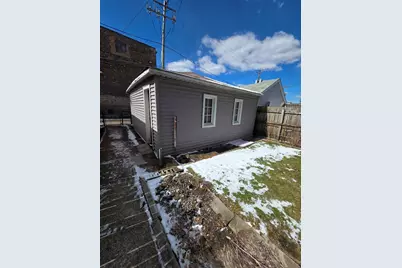 10548 S Avenue J, Chicago, IL 60617 - Photo 20