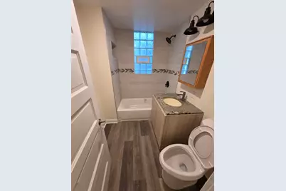 10548 S Avenue J, Chicago, IL 60617 - Photo 6