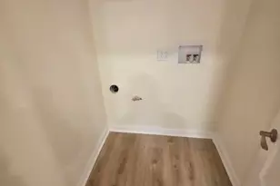 10548 S Ave J, Chicago, IL 60617 - Photo 12