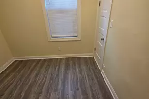 10548 S Ave J, Chicago, IL 60617 - Photo 8