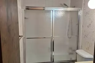 43 Crystal Ct, Pontiac, IL 61764 - Photo 8