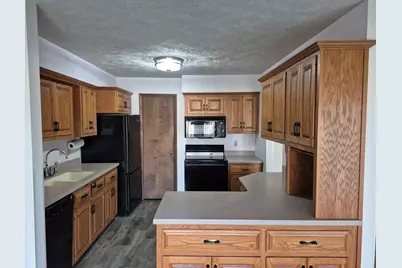 43 Crystal Court #B1, Pontiac, IL 61764 - Photo 6