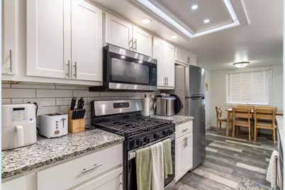 1452 Bear Flag Drive #1, Hanover Park, IL 60133 - Photo 6