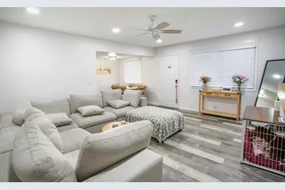 1452 Bear Flag Drive #1, Hanover Park, IL 60133 - Photo 4