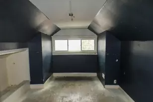 8242 S Honore St, Chicago, IL 60620 - Photo 10