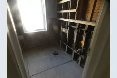 8242 S Honore Street, Chicago, IL 60620 - Photo 22