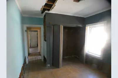 8242 S Honore Street, Chicago, IL 60620 - Photo 18