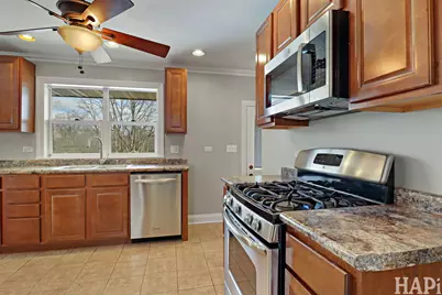 12416 W Paddock Avenue, Beach Park, IL 60087 - Photo 14