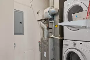 1040 W Adams St, Chicago, IL 60607 - Photo 18