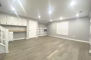 4956 S Campbell Ave, Chicago, IL 60632 - Photo 6