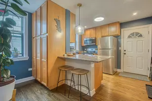 5232 N Campbell Ave, Chicago, IL 60625 - Photo 10