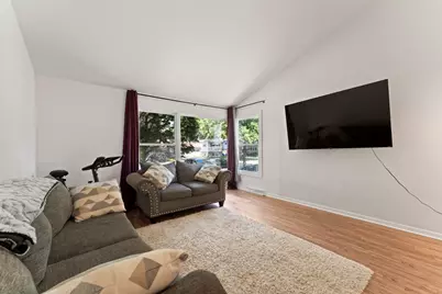 381 N 4th Avenue #B, Des Plaines, IL 60016 - Photo 20