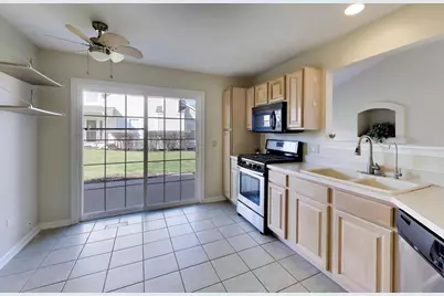 2710 Old Woods Trail, Plainfield, IL 60586 - Photo 8