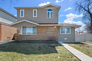 3521 W 82nd Pl, Chicago, IL 60652 - Photo 1