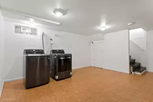 3521 W 82nd Pl, Chicago, IL 60652 - Photo 26