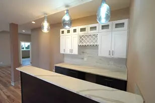 9615 S California Ave, Evergreen Park, IL 60805 - Photo 30