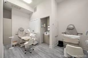 2956 N Lincoln Ave, Chicago, IL 60657 - Photo 12