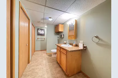 402 Woodside Place, Dixon, IL 61021 - Photo 14