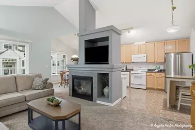 324 New Haven Drive, Cary, IL 60013 - Photo 6