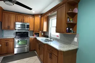 313 S Everett St, Streator, IL 61364 - Photo 6