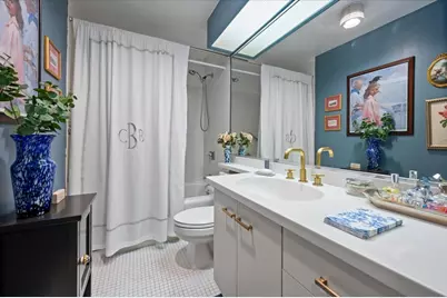 110 E Delaware Place #1702, Chicago, IL 60611 - Photo 12