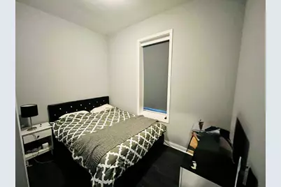 1300 N Greenview Avenue #2F, Chicago, IL 60642 - Photo 8