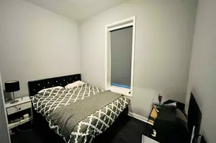 1300 N Greenview Ave, Chicago, IL 60642 - Photo 8