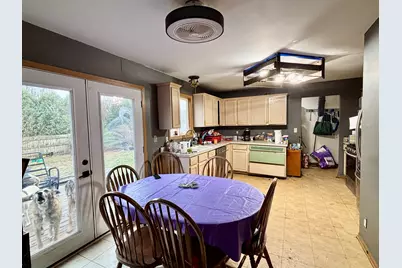2419 Fairfield Trail, Belvidere, IL 61008 - Photo 8