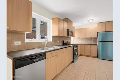 7516 N California Avenue, Chicago, IL 60645 - Photo 6