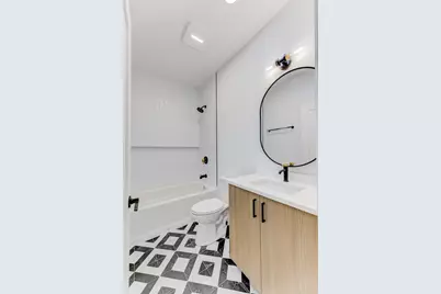 241 W 74th Street #2, Chicago, IL 60621 - Photo 4