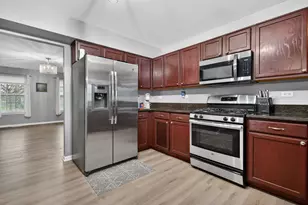 25560 S Mallard Dr, Channahon, IL 60410 - Photo 10