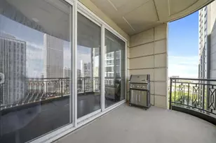10 E Delaware Pl, Chicago, IL 60611 - Photo 36