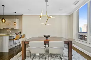 10 E Delaware Pl, Chicago, IL 60611 - Photo 8