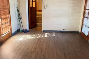 10210 S Rhodes Ave, Chicago, IL 60628 - Photo 6