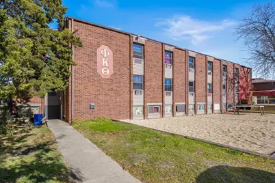 910 W Hillcrest Drive, Dekalb, IL 60115 - Photo 8