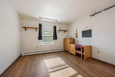 928 W Hillcrest Drive, Dekalb, IL 60115 - Photo 18