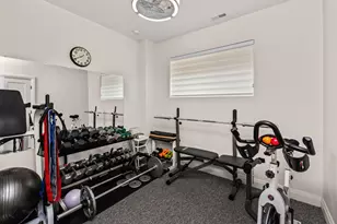 700 E 46th St, Chicago, IL 60653 - Photo 26