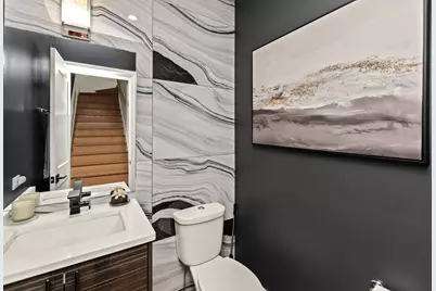 700 E 46th Street, Chicago, IL 60653 - Photo 12